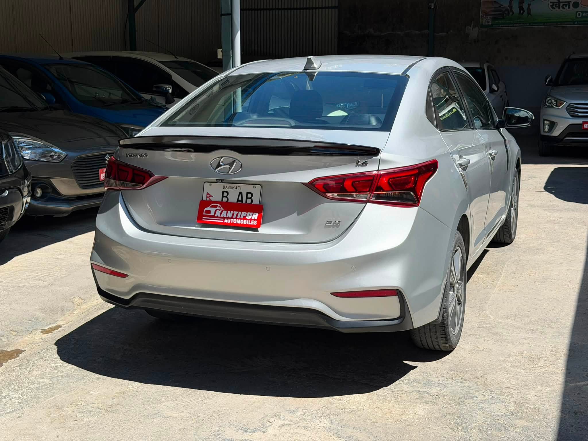 Verna SX